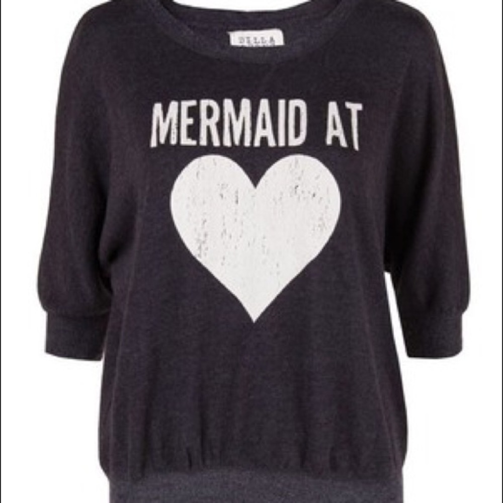 nwot billabong mermaid at heart pullover